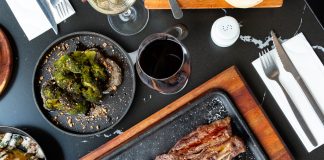 Hierro Nordelta, una casa de fuegos donde las carnes argentinas se disfrutan sobre la bahía hierro nordelta