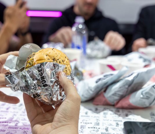 “La Doble”: la nueva propuesta gourmet de Axion que redefine la gastronomía en las estaciones de servicio la doble