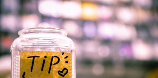 Gastronomía: avanza la propina digital y aseguran que puede hasta duplicar los ingresos de los empleados propina digital