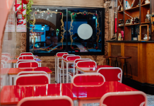 Sándwich de pan de pizza y vitel toné del bar Copetín para despedir el año en La Casa Blanca de Habana