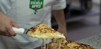 Día internacional de la pizza: convocatoria masiva frente al obelisco para celebrar día internacional de la pizza