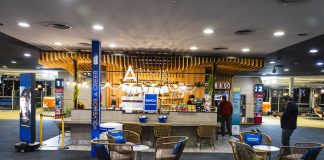 «Volvemos a creer»: la campaña de Gancia que acompaña a los argentinos que viajan al Mundial en Ezeiza gancia volvemos a creer