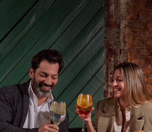 Del delivery al mantel: por qué salir a cenar vuelve a ser el plan favorito de muchos argentinos dandy